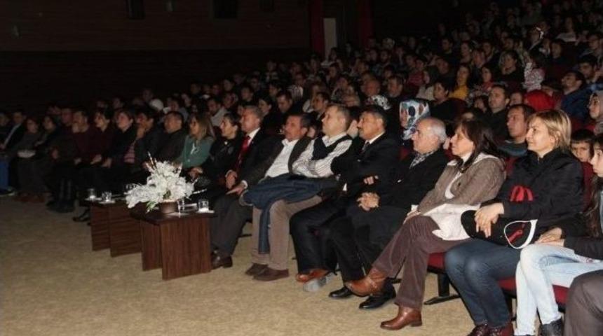 &rsquo;hastalık Hastası&rsquo; Tiyatrosu K&uuml;tahya&rsquo;da