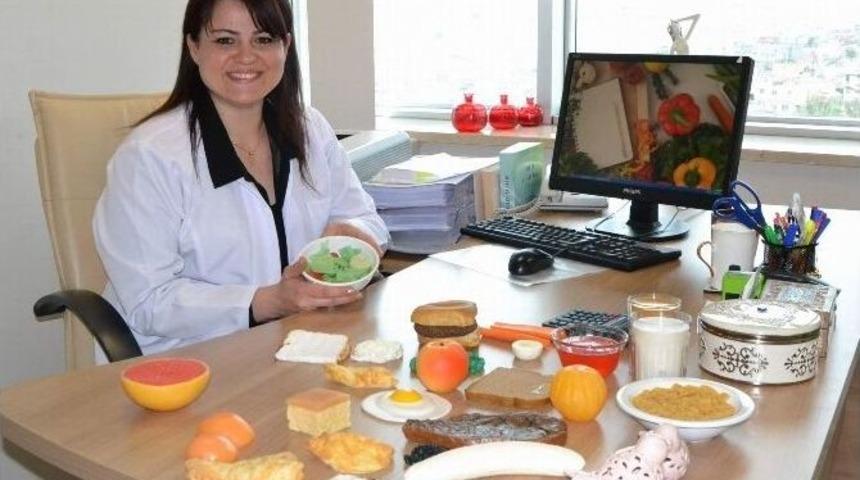 Diyetisyen Raife Bayel: "pop&uuml;ler Diyetlere İtibar Etmeyin"