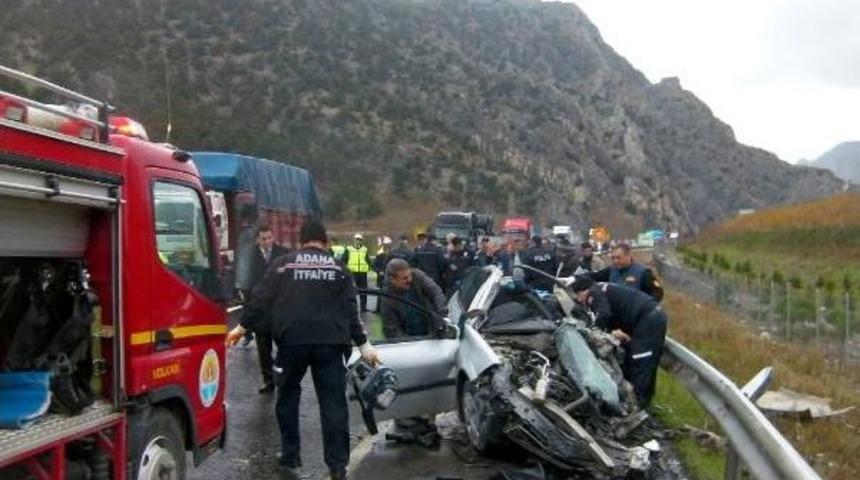 Cenaze Konvoyunda Kaza; 3 &Ouml;l&uuml;, 1 Yaralı (Yeniden)