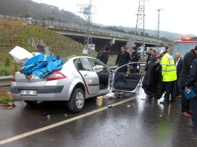 Cenaze Konvoyunda Kaza; 3 Ölü, 1 Yaralı