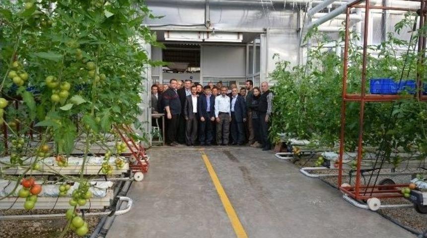 Yunusemre Belediyesi&rsquo;nden Antalya Tarım Fuarı&rsquo;na &Ccedil;ıkarma