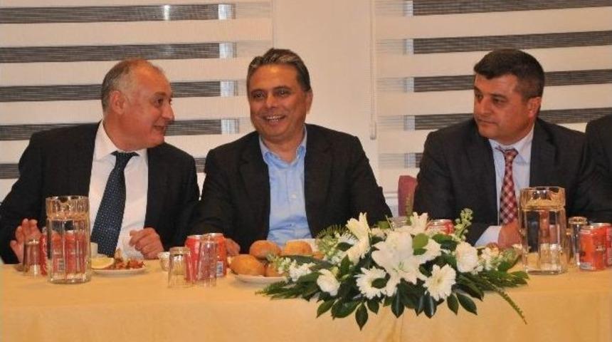 Başkan Uysal, Oda Başkanları İle Bir Araya Geldi