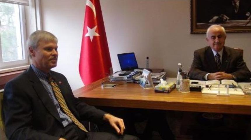 Abd İstanbul Başkonsolosu Hunter, Sinagoga Hayran Oldu