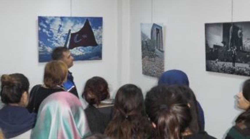 Kız Meslek Lisesi &Ouml;ğrencileri Sergide