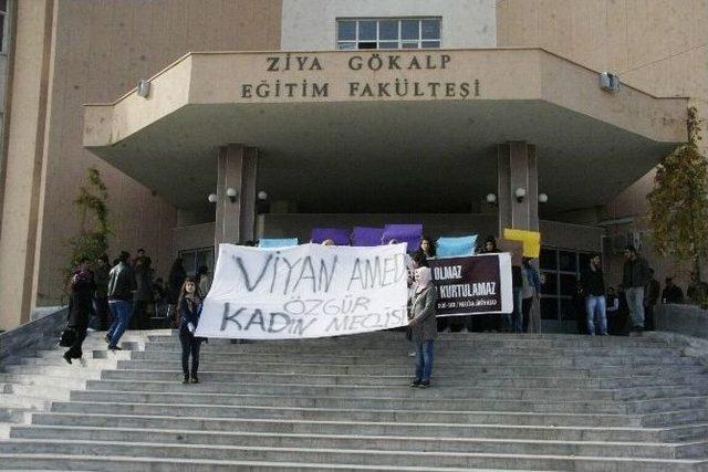 D&uuml; &Ouml;ğrencileri Saldırıları Kınadı 1