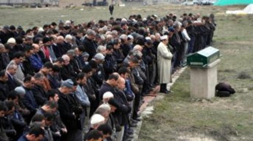 Sobadan Sızan Gazdan &Ouml;len &Ccedil;ocukların Ardından Anne De Hayatını Kaybetti