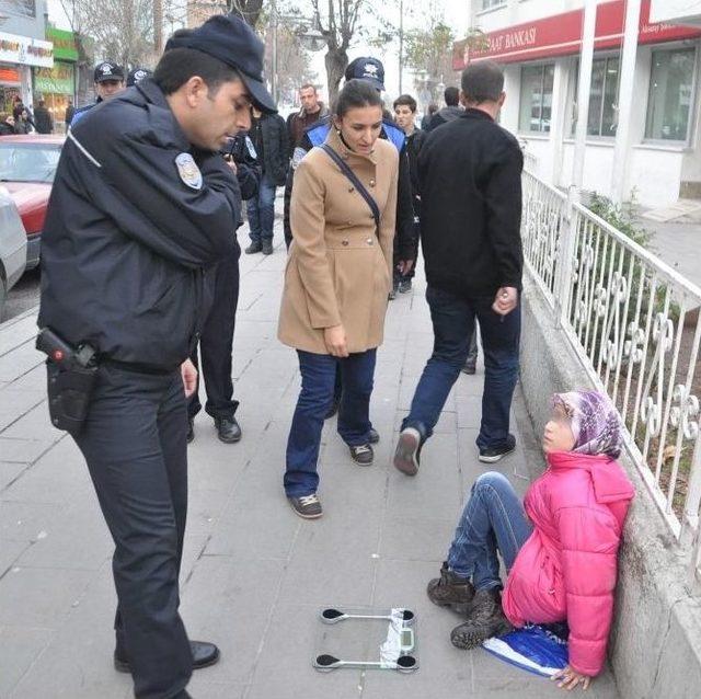 (özel Haber) Çalışan Çocuklar Toplanarak Ailelerine Teslim Ediliyor