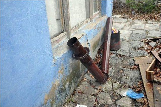 Karbonmonoksit Gazından Zehirlenen 1 Kişi Hayatını Kaybetti 2