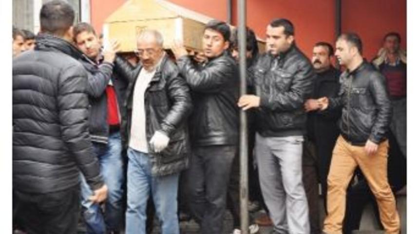 Erciş&rsquo;te Cinayet