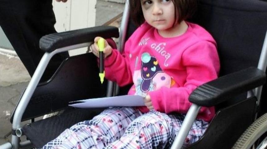 Kahraman İş&ccedil;inin Kurtardığı Ecrin Taburcu Oldu