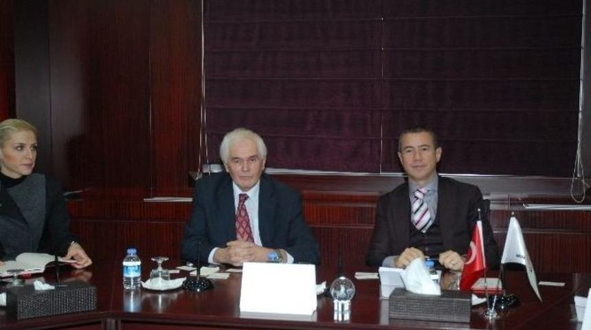 Karadağ T&uuml;rk Yatırımcılara Muhteşem Fırsatlar Sunuyor