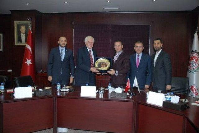 Karadağ T&uuml;rk Yatırımcılara Muhteşem Fırsatlar Sunuyor 1