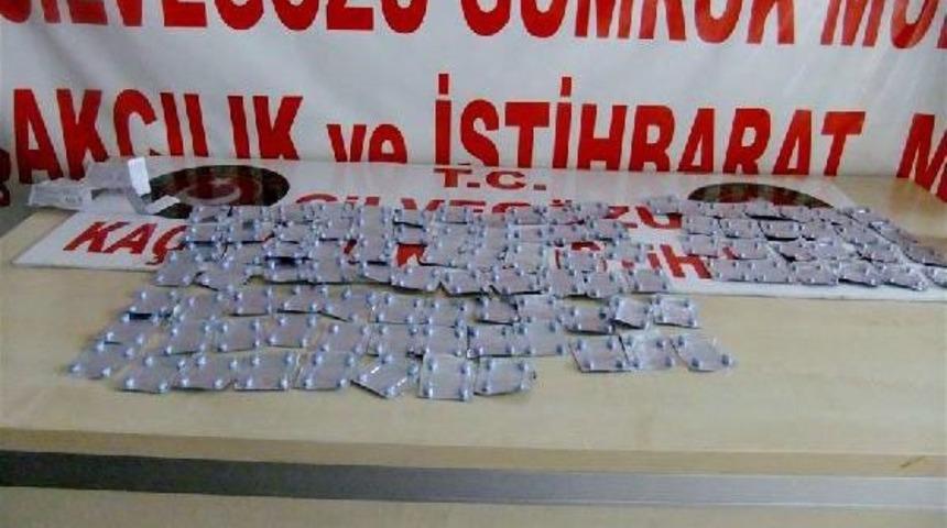 Suriyeli, Cinsel Uyarıcı Haplarla Yakalandı