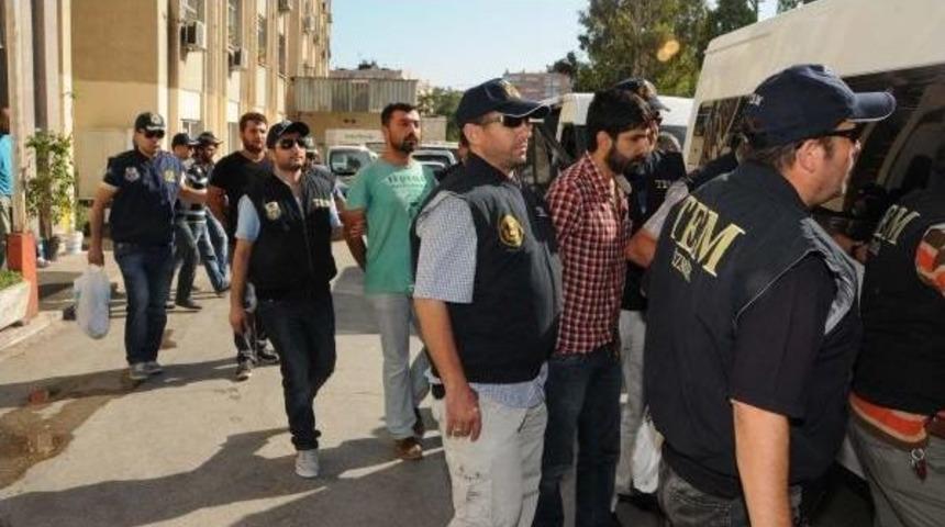 İzmir'deki 8 Gezi Sanığına Beraat