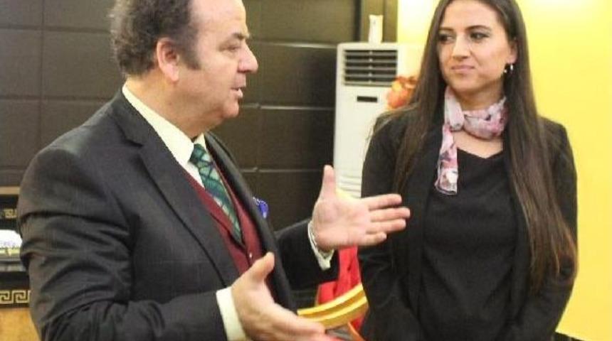 '&ccedil;alıkuşu Dilek &Ouml;ğretmen' D&uuml;nyanın En İyi 50 &Ouml;ğretmeninden Biri (2)