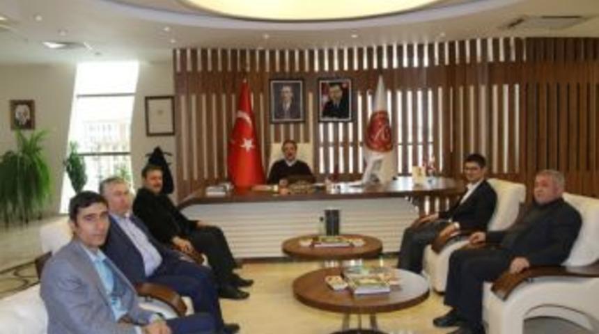 Ak Parti Kozaklı İlçe Teşkilatı Rektör Bağlı’yı Ziyaret Etti