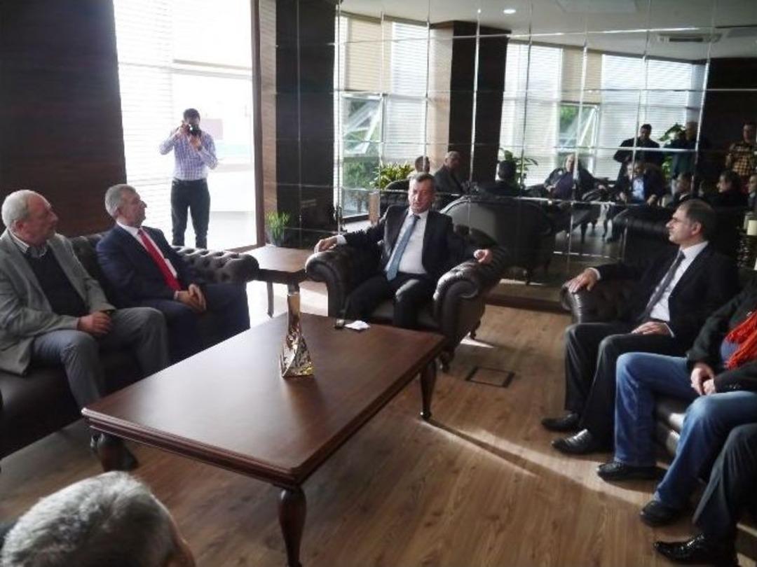 Menemen Belediyesi Yeni Hizmet Binası A&ccedil;ıldı