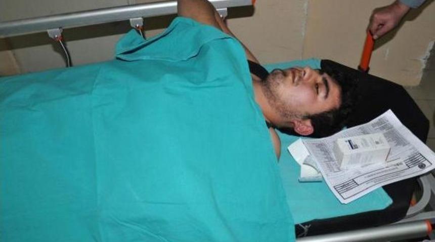 &Uuml;niversiteli Gen&ccedil;lerin G&uuml;r&uuml;lt&uuml; Kavgası Kanlı Bitti