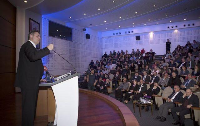 Tübitak Başkanı Prof. Dr. Arif Ergin Atatürk Üniversitesinde