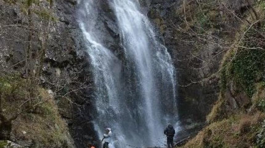 Şelaleler İleri Teknolojiyle &Ouml;l&ccedil;&uuml;l&uuml;yor