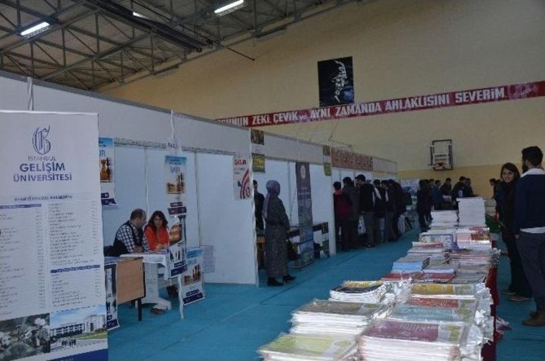 İl&ccedil;e Milli Eğitim M&uuml;d&uuml;r&uuml;nden Kariyerde Hedef