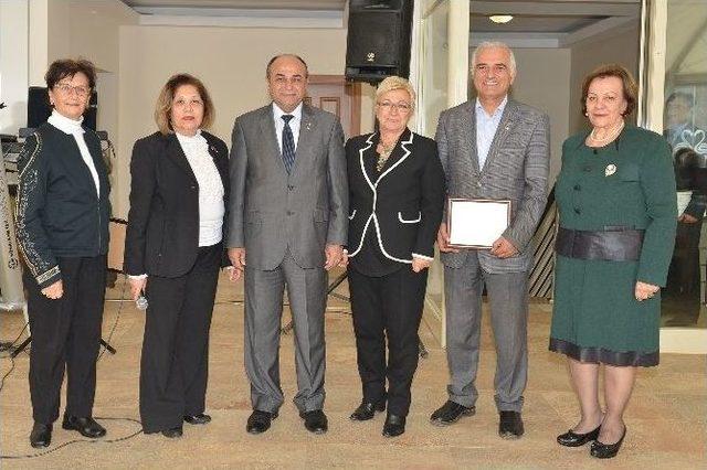 &Ccedil;iğli&rsquo;de Kadın Hakları G&uuml;n&uuml; Kutlandı 3