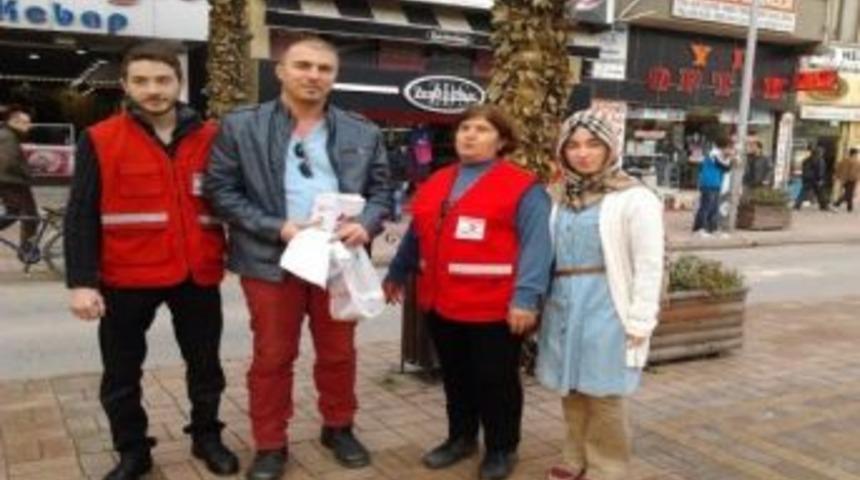 &Ccedil;evreye Duyarlı Vatandaş&rsquo;a Kızılay&rsquo;dan &Ouml;d&uuml;l