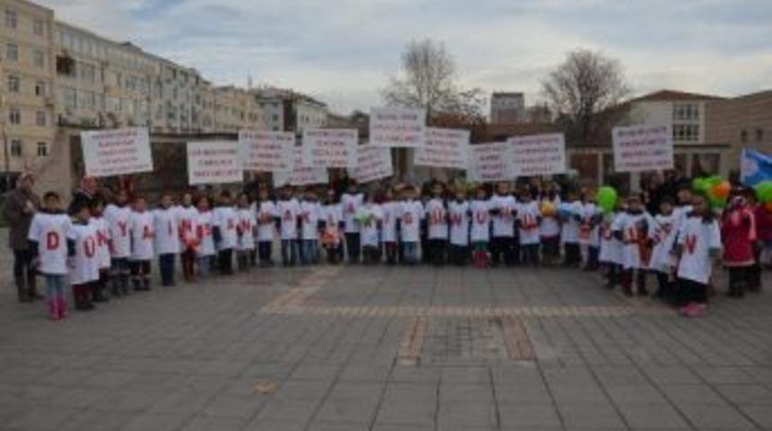 Vali Orhan D&uuml;zg&uuml;n&rsquo;den 10 Aralık D&uuml;nya İnsan Halkalı G&uuml;n&uuml; Mesajı