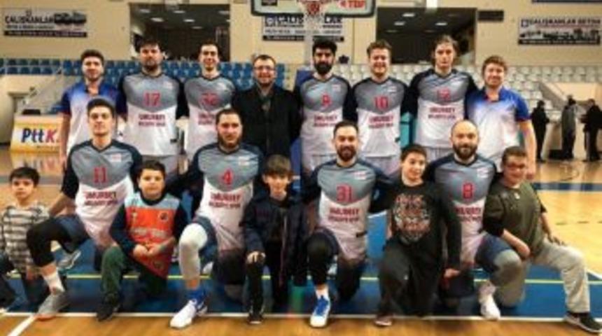 Umurbey Belediyespor Namağlup Lider Bitirdi