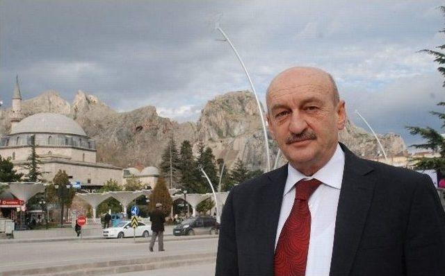 Kont Dracula’nın Esir Tutulduğu Kaledeki İnsan Sureti 3