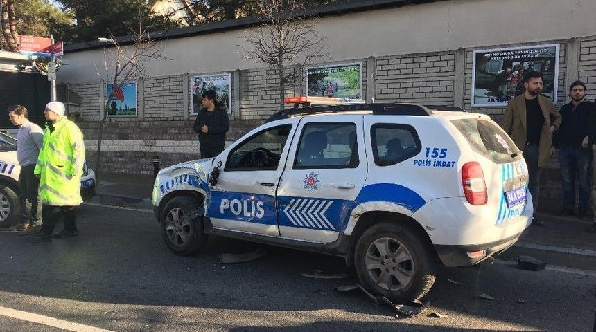 Beşiktaş&rsquo;ta Trafik Kazası: 1 Polis Memuru Yaralı