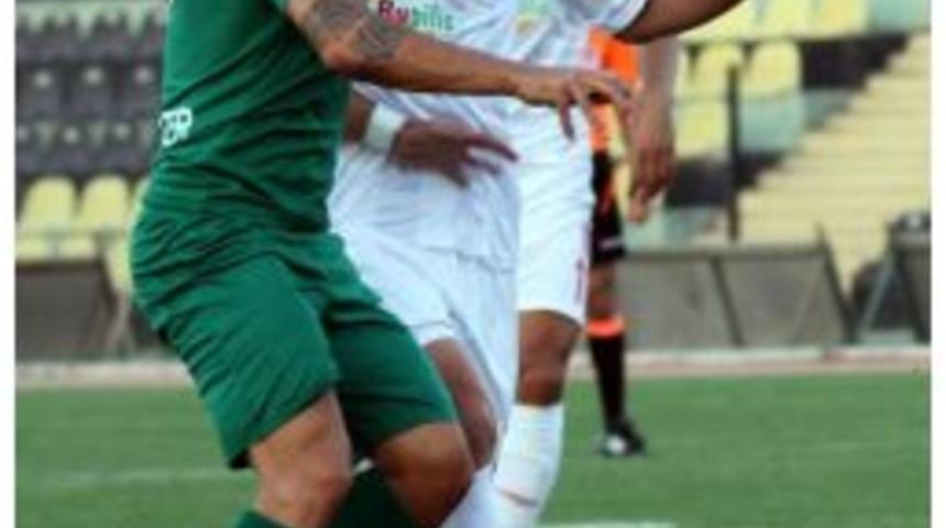 Akhisar Belediyespor'a Kart Uyarısı