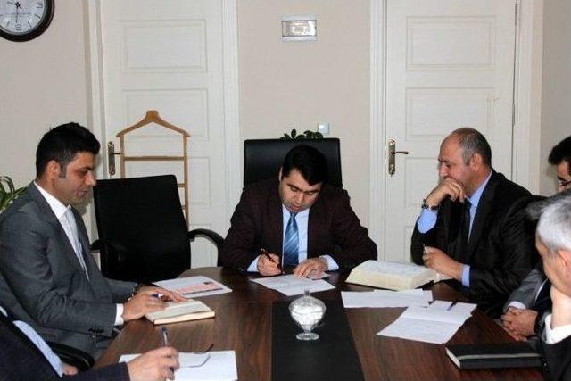 Milli Eğitim M&uuml;d&uuml;rl&uuml;ğ&uuml;&rsquo;nden &lsquo;aylık Değerlendirme&rsquo; Toplantısı 1