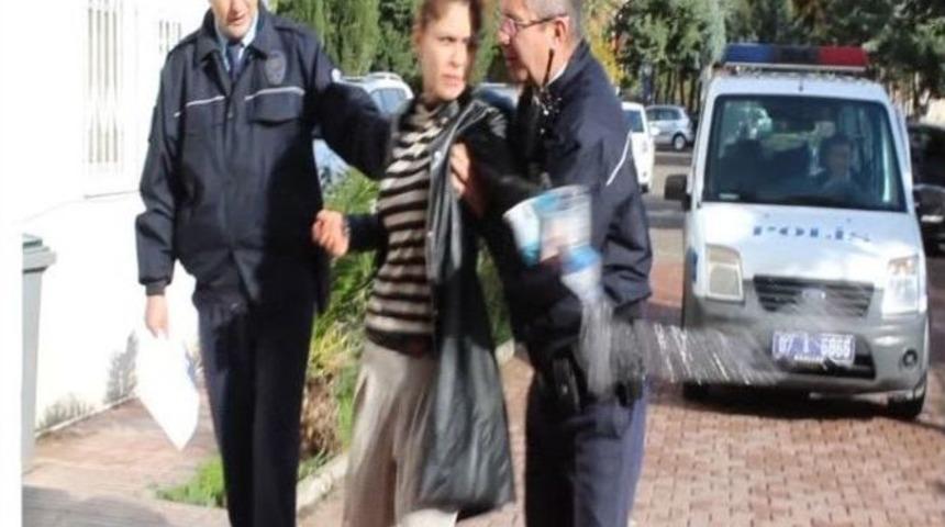 Bu Da Kadın Şiddeti