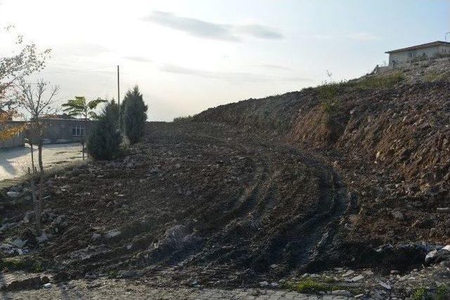 Dilovası Belediyesi Yeni Yollar Açıyor