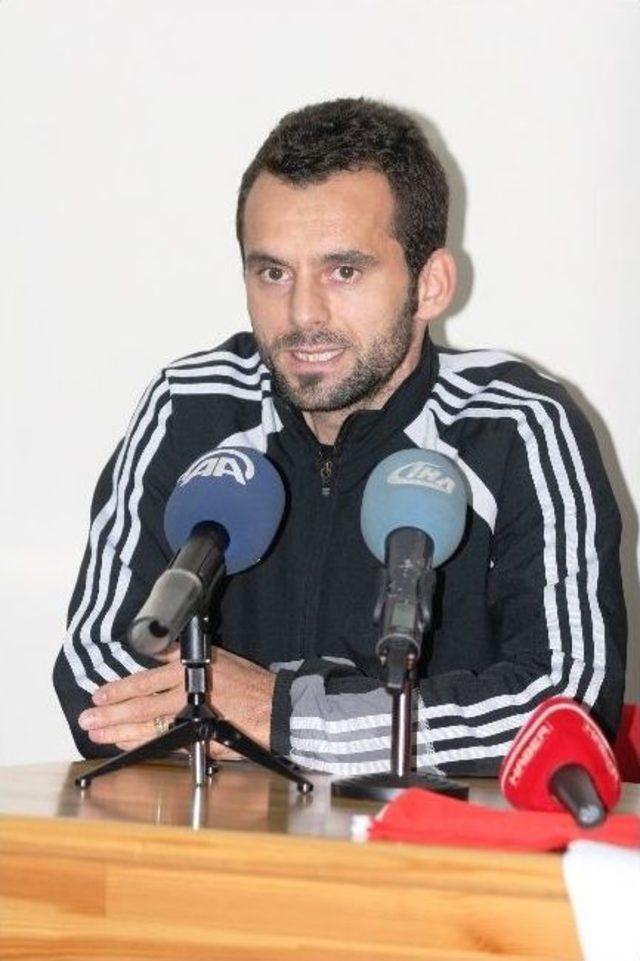 Attığı Gol Sonrası Asker Selamı Veren Futbolcu Konuştu 1