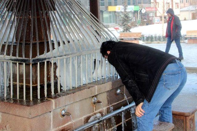 Ağrı Eksi 18 Dereceyi Gördü