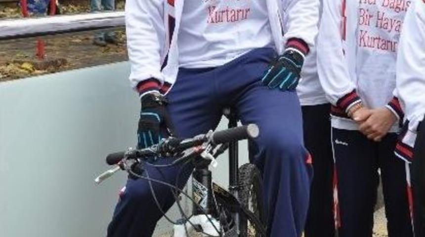 &Uuml;niversite &Ouml;ğrencileri Organ Bağışı İ&ccedil;in 100 Kilometre Pedal &Ccedil;evirdi