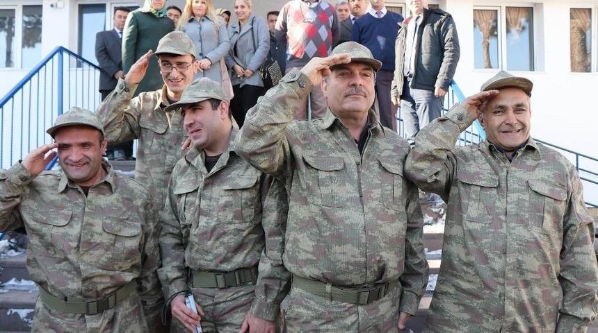 G&ouml;rme Engelliler Askerlik Başvurusu Yaptı