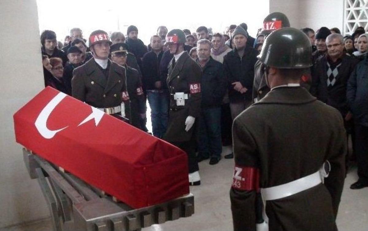 Umut Aslan Son Yolculuğuna Uğurlandı