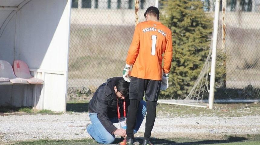 Amat&ouml;r&rsquo;de B&ouml;yle Centilmenlik G&ouml;r&uuml;lmedi