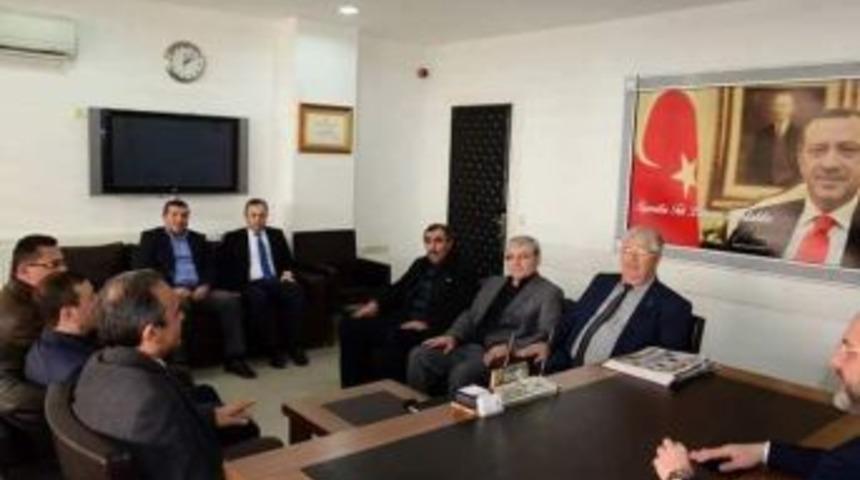 Şaphane Ak Parti Teşkilatı&rsquo;ndan &rsquo;hayırlı Olsun&rsquo; Ziyareti