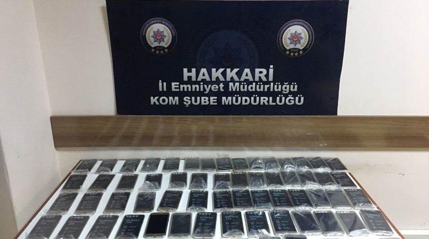 Hakkari Ka&ccedil;ak Malzeme Ele Ge&ccedil;irildi