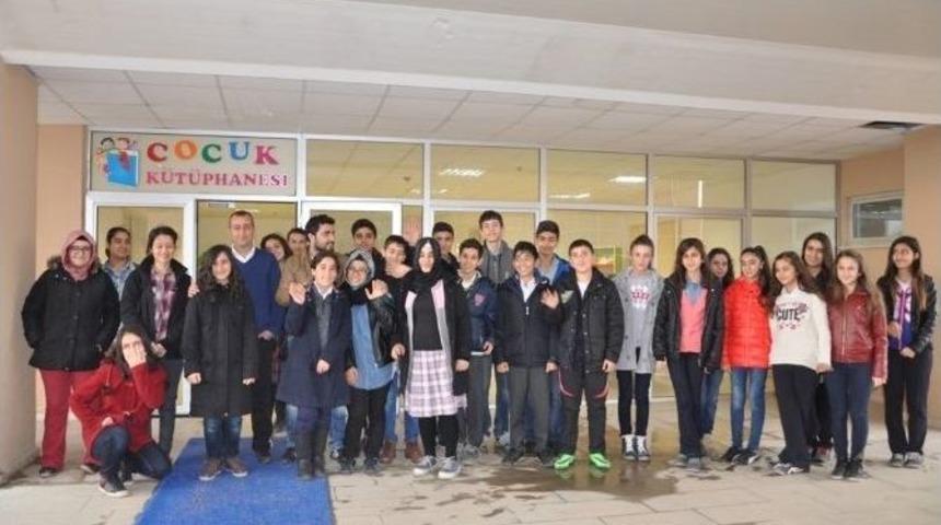 B&uuml; K&uuml;t&uuml;phanesine Okullardan Yoğun İlgi