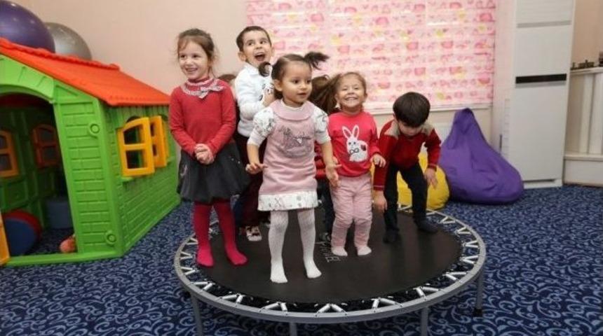 B&uuml;y&uuml;kşehir Belediyesi&rsquo;nden Annelere Destek
