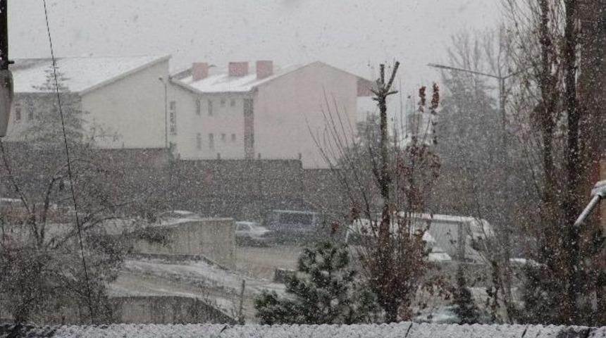 Hakkari&rsquo;de Yağmur Yağışı