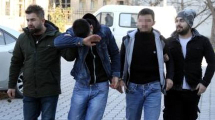 Cezaevi Firarileri Uyuşturucuyla Yakalandı