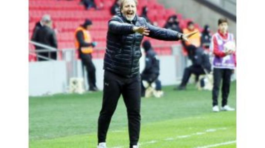 Manisaspor Zor Durumda