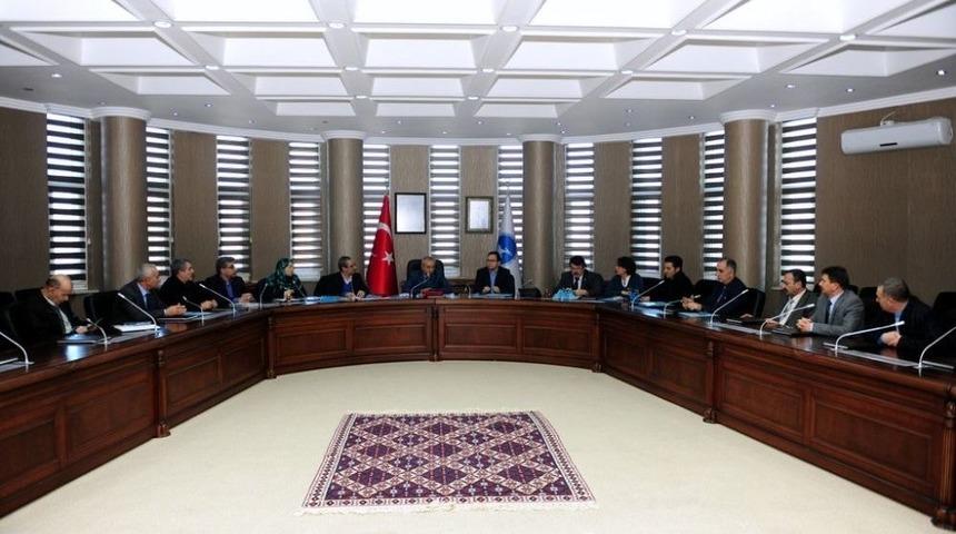 Van Yy&uuml; Ve Afagh &Uuml;niversitesi Arasında Protokol