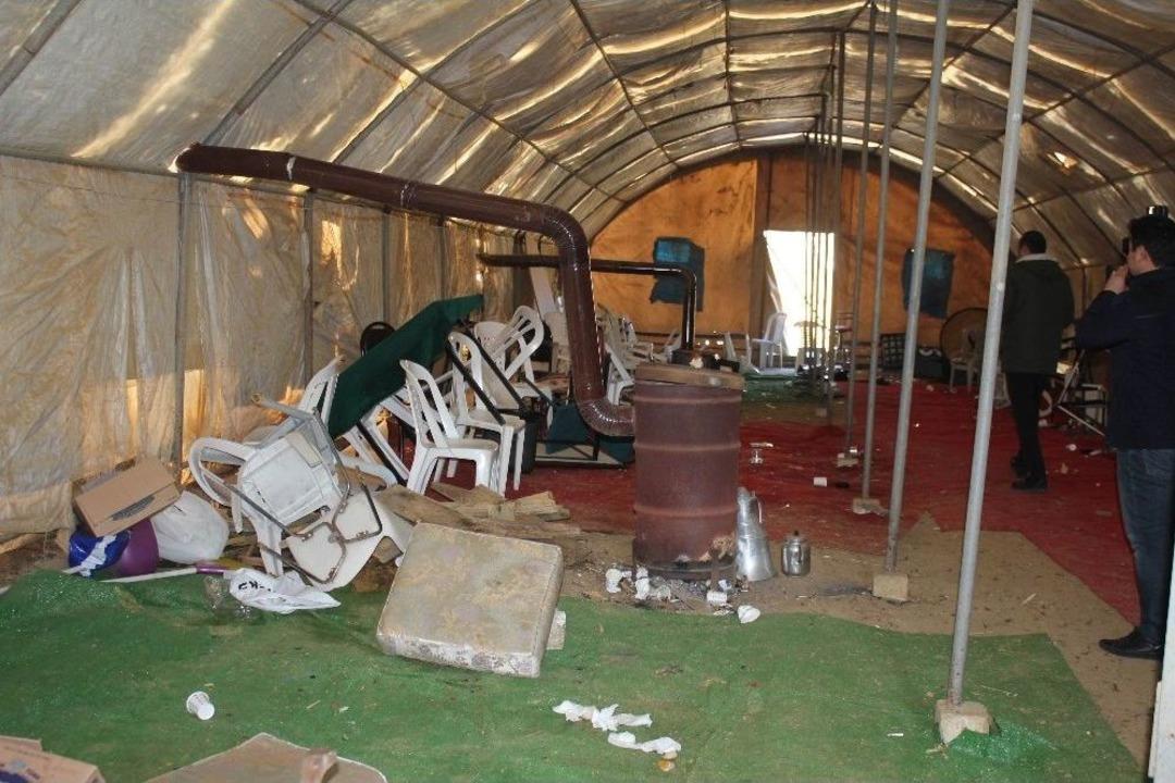 Ormanda Kumar &Ccedil;adırına Baskın